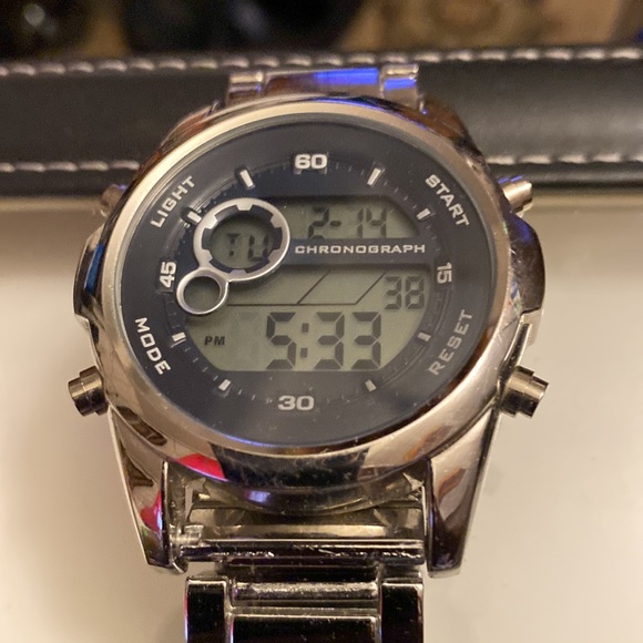 Man’sWatch - Picture 2 of 7